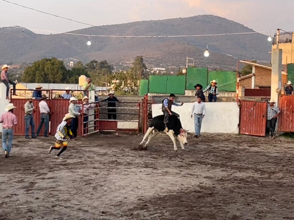 1668432798 698 Concluimos el dia en el lienzo charro en el circuito