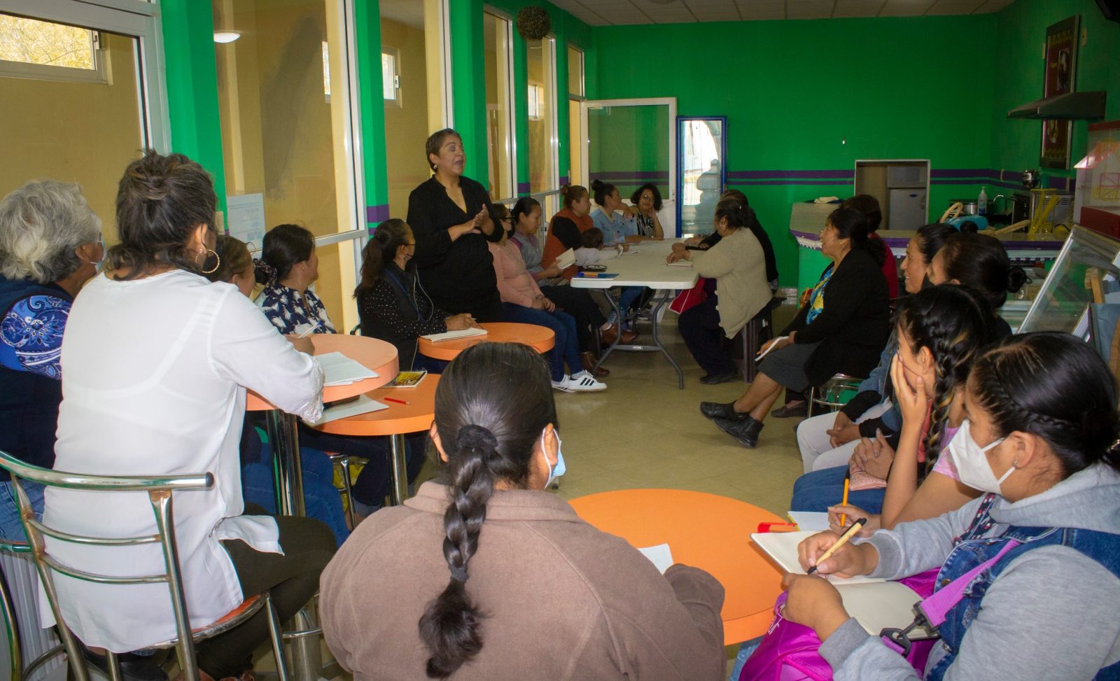 1668459671 402 Hoy se dio inicio al curso de ensaladas en la