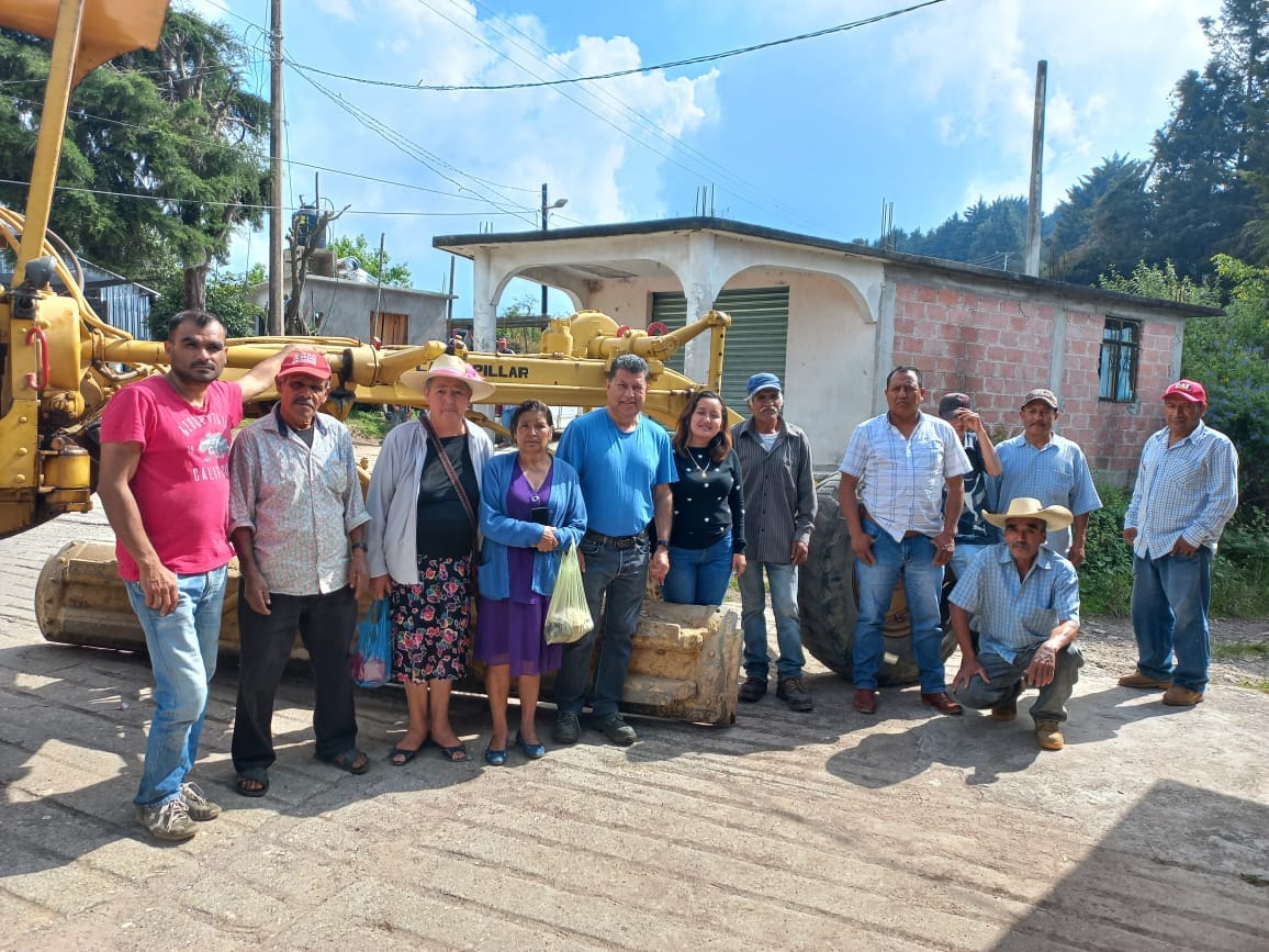 1668467548 Estamos comenzando con los trabajos de rehabilitacion en los caminos