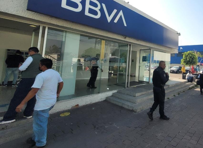 1668531262 Seguridad Recorrido en bancos y cajeros automaticos para prevenir