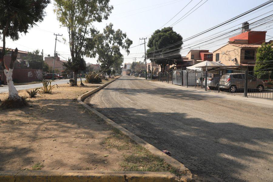 1668547761 910 En la avenida San Luis del Fracc Misiones se avanza