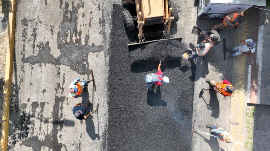 1668548016 523 ¡Seguimos avanzando con la repavimentacion de Ex Hacienda San Felipe Muy