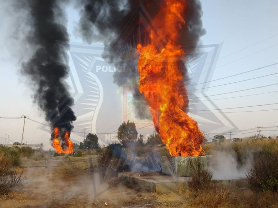 1668699311 772 AlMomento Elementos del cuerpo de bomberos laboran para controlar