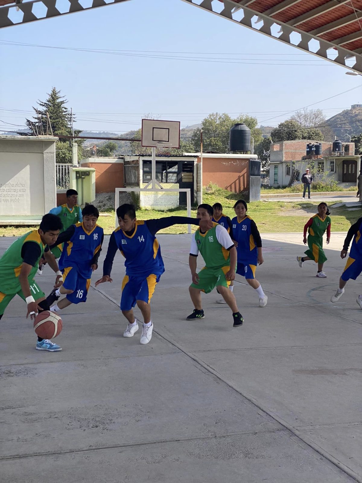 1668714168 811 Continuan los partidos de Basquetbol Tepetlaoxtoc en la