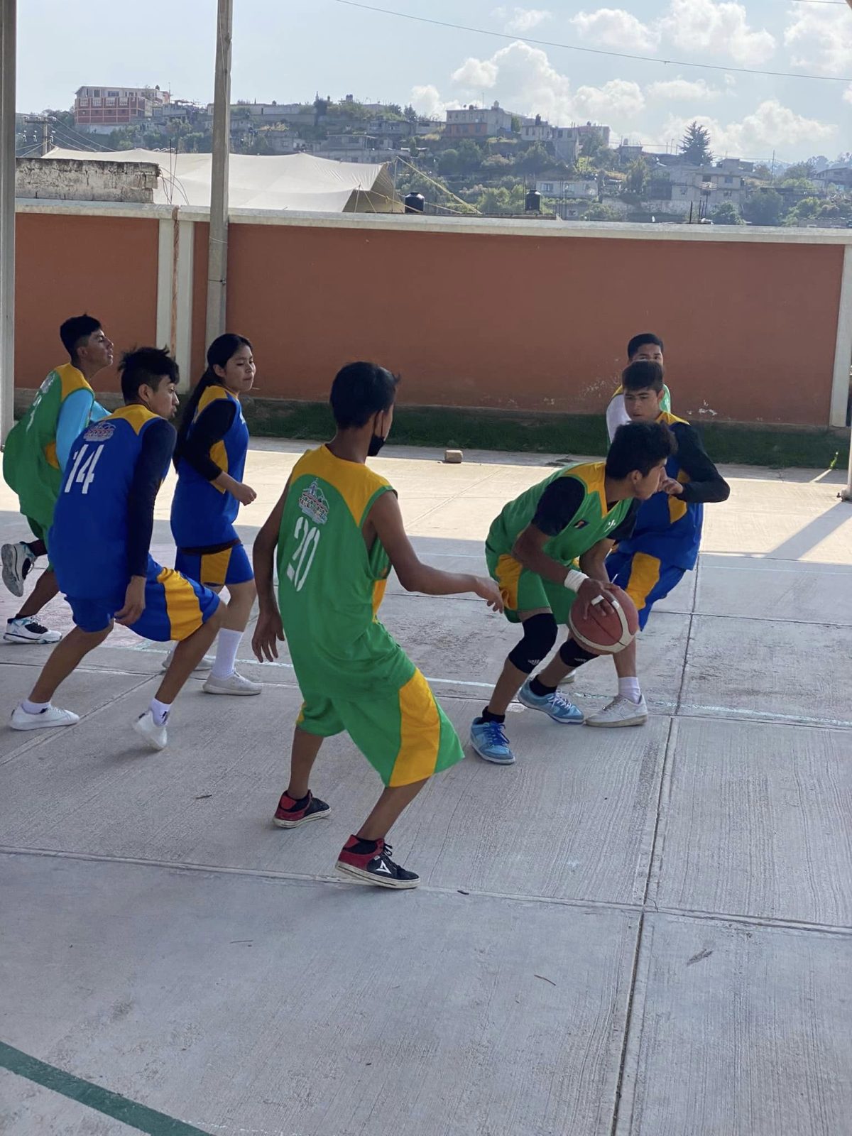 1668714169 78 Continuan los partidos de Basquetbol Tepetlaoxtoc en la