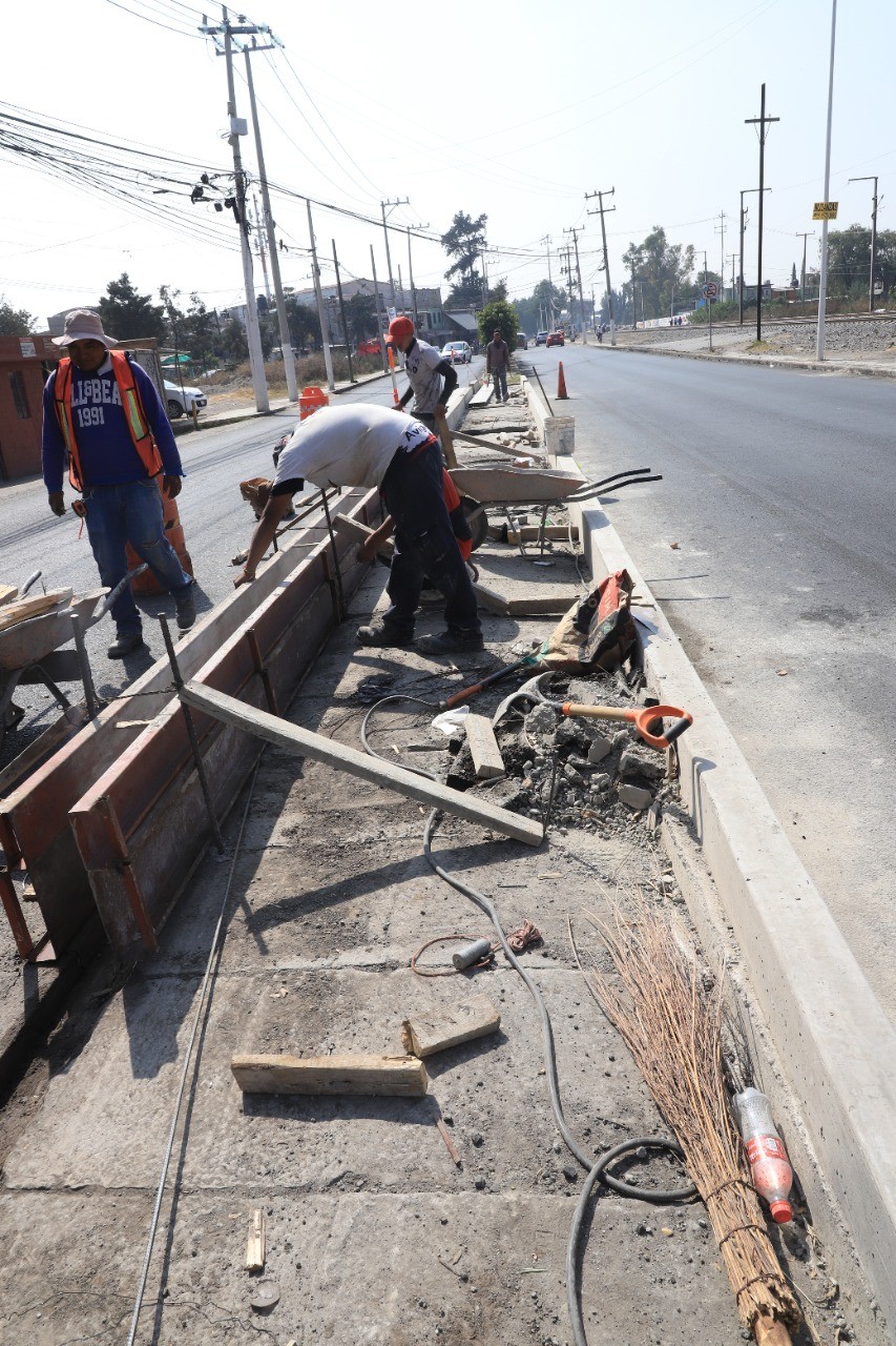 1668723787 Se lleva a cabo la construccion de guarniciones y reductores