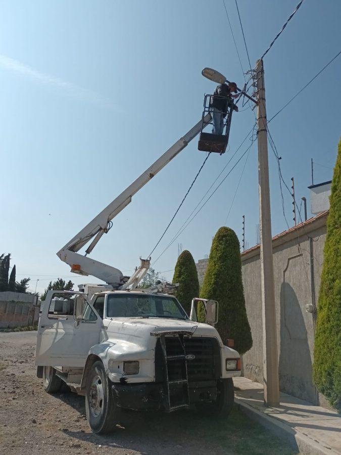 1668810020 La direccion de Alumbrado Publico del municipio se dirigio a