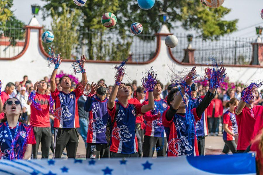 1668863421 779 Asi vivimos el desfile conmemorativo por el 112 Aniversario de