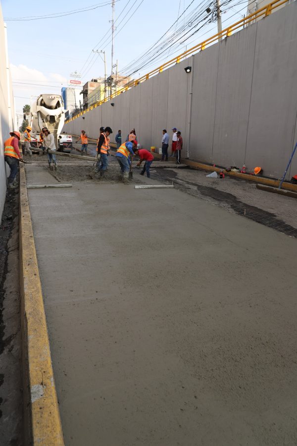 1668877727 736 En el avance de la repavimentacion del Bajo puente de