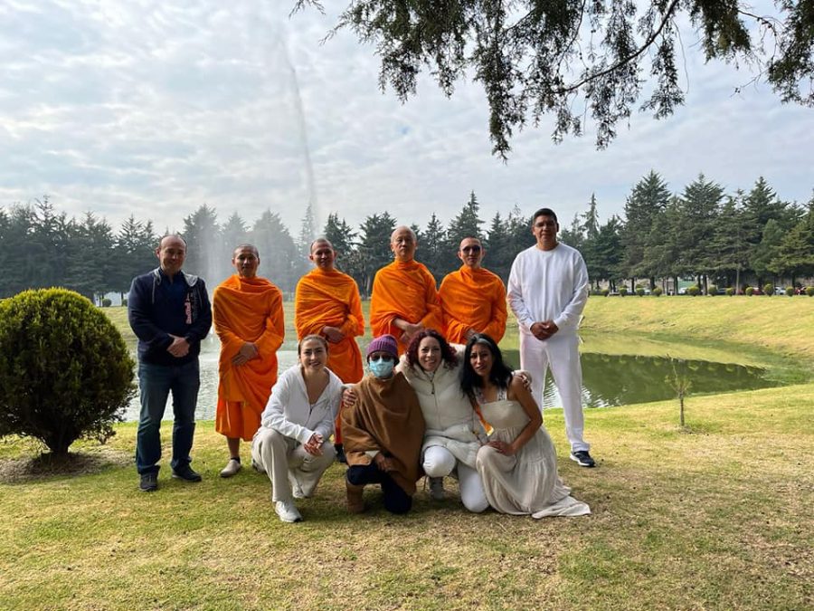 1668900227 Asi se vivio la clase de meditacion en parque Providencia