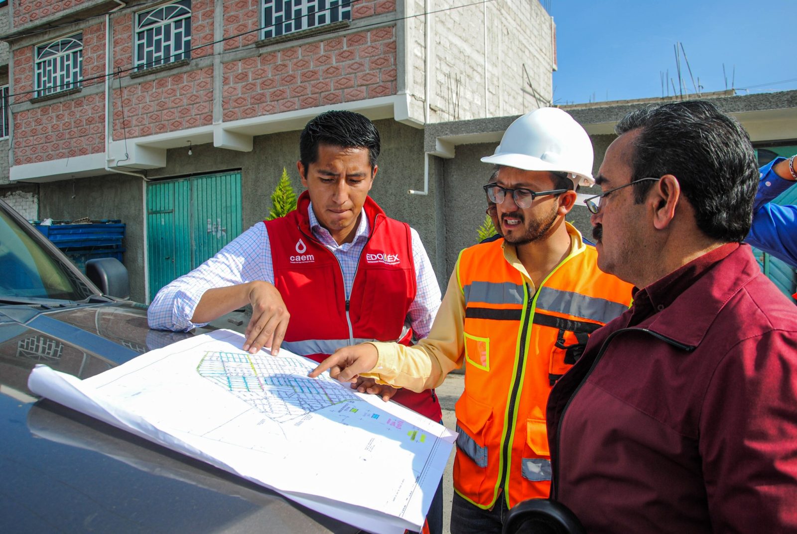 1668962667 MejoramientoUrbano Supervisamos los trabajos en la colonia Guadalupana donde