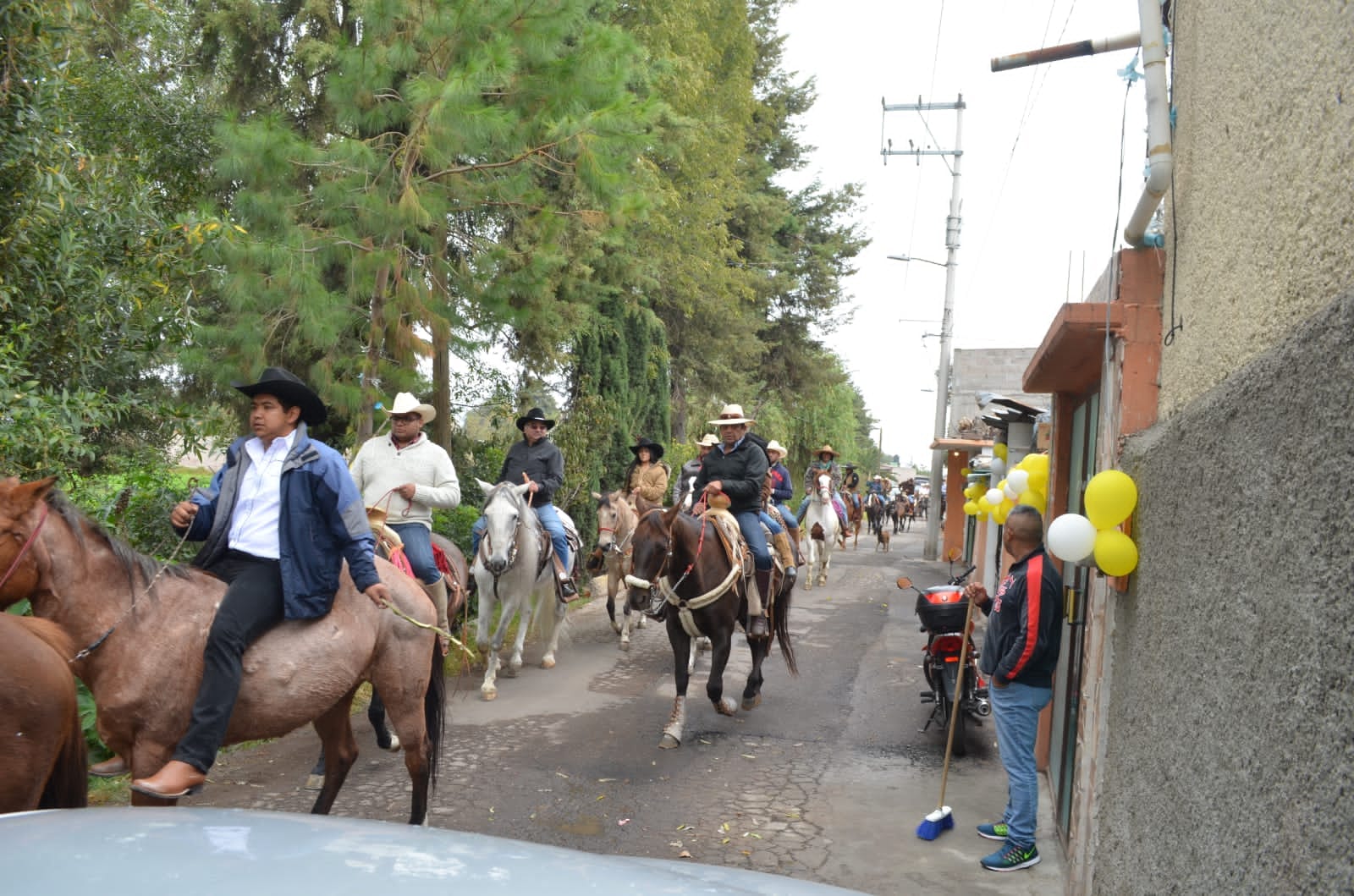 1668973939 554 Este dia tuvo lugar la Cabalgata Teotihuacan 2022 en conmemoracion