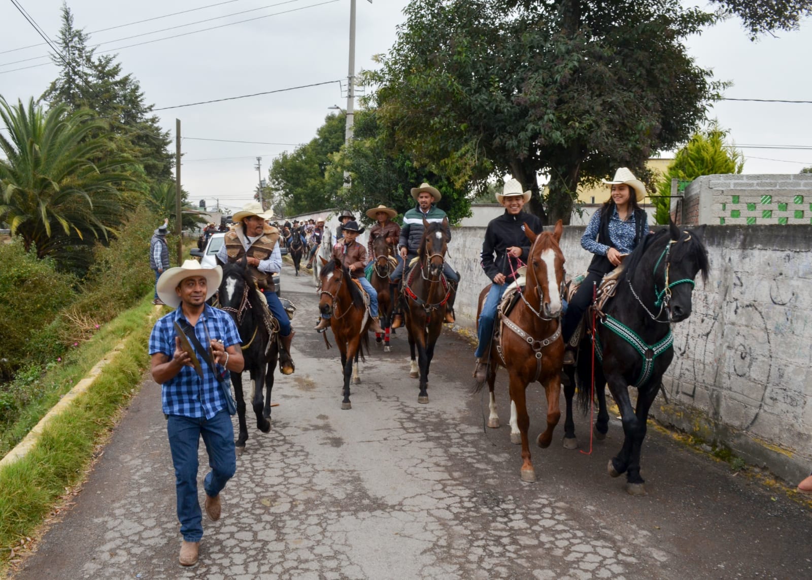 1668973939 786 Este dia tuvo lugar la Cabalgata Teotihuacan 2022 en conmemoracion