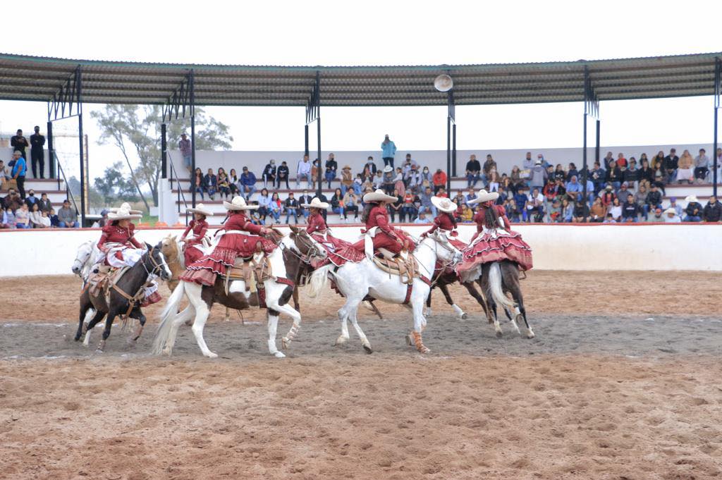 1668979597 601 ¡Ya inicio ¡Celebramos la feria de la escaramuza en Otzolotepec