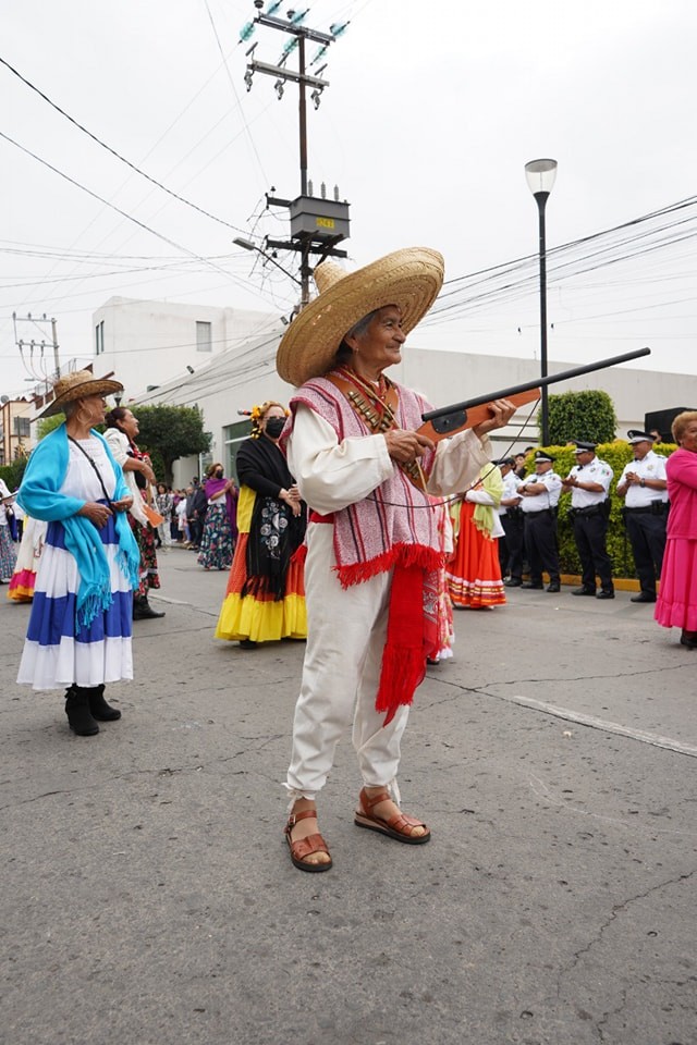 1668981458 674 ¿No acudiste Te dejamos unas cuantas imagenes del desfile conmemorativo