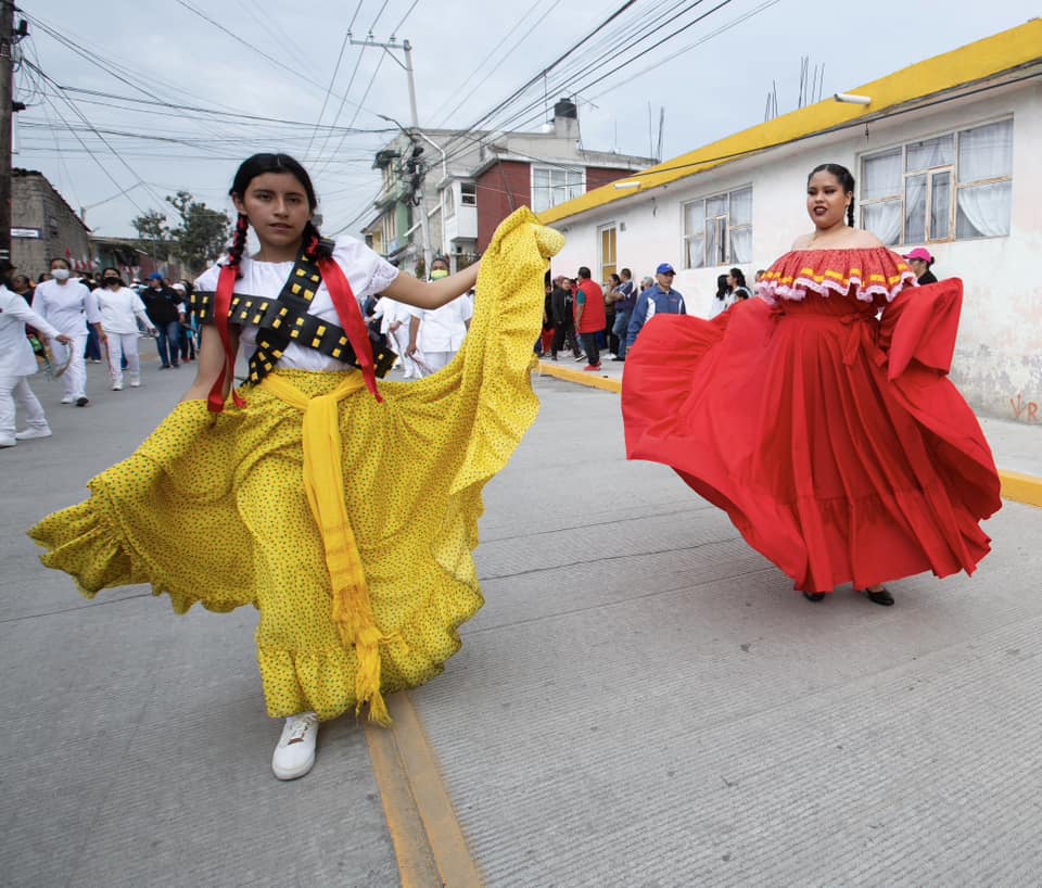 1669033020 354 Conmemoramos el 112 Aniversario de la RevolucionMexicana desfilando en las