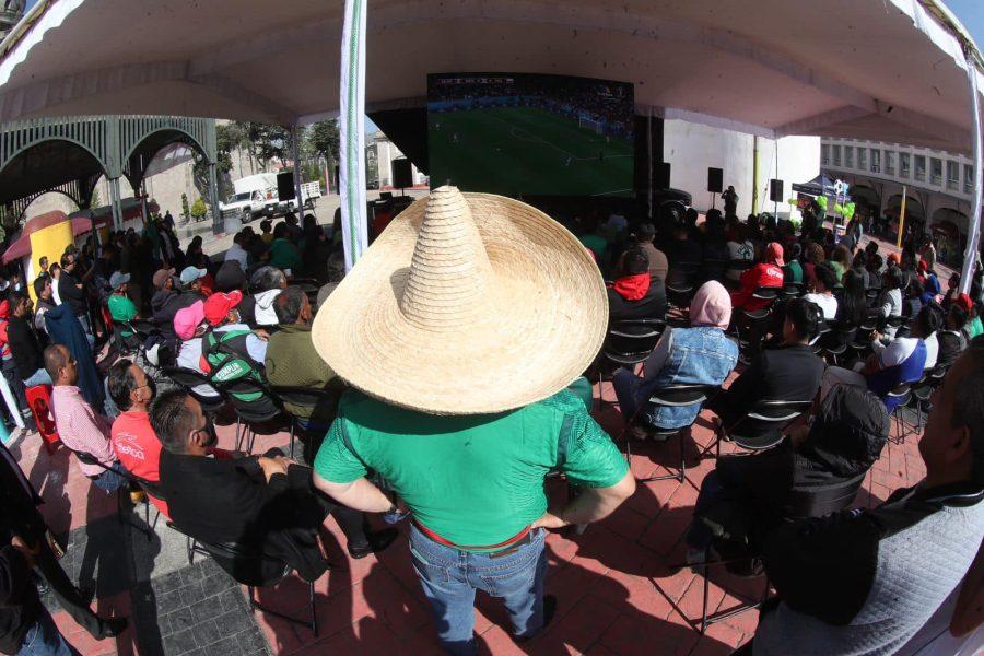 1669141882 Asi se vive el partido de nuestra Seleccion Nacional de