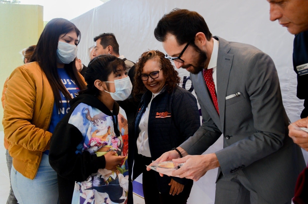 1669207430 54 En la Escuela Secundaria 8 autoridades de AtizapanDeZaragoza llevaron a