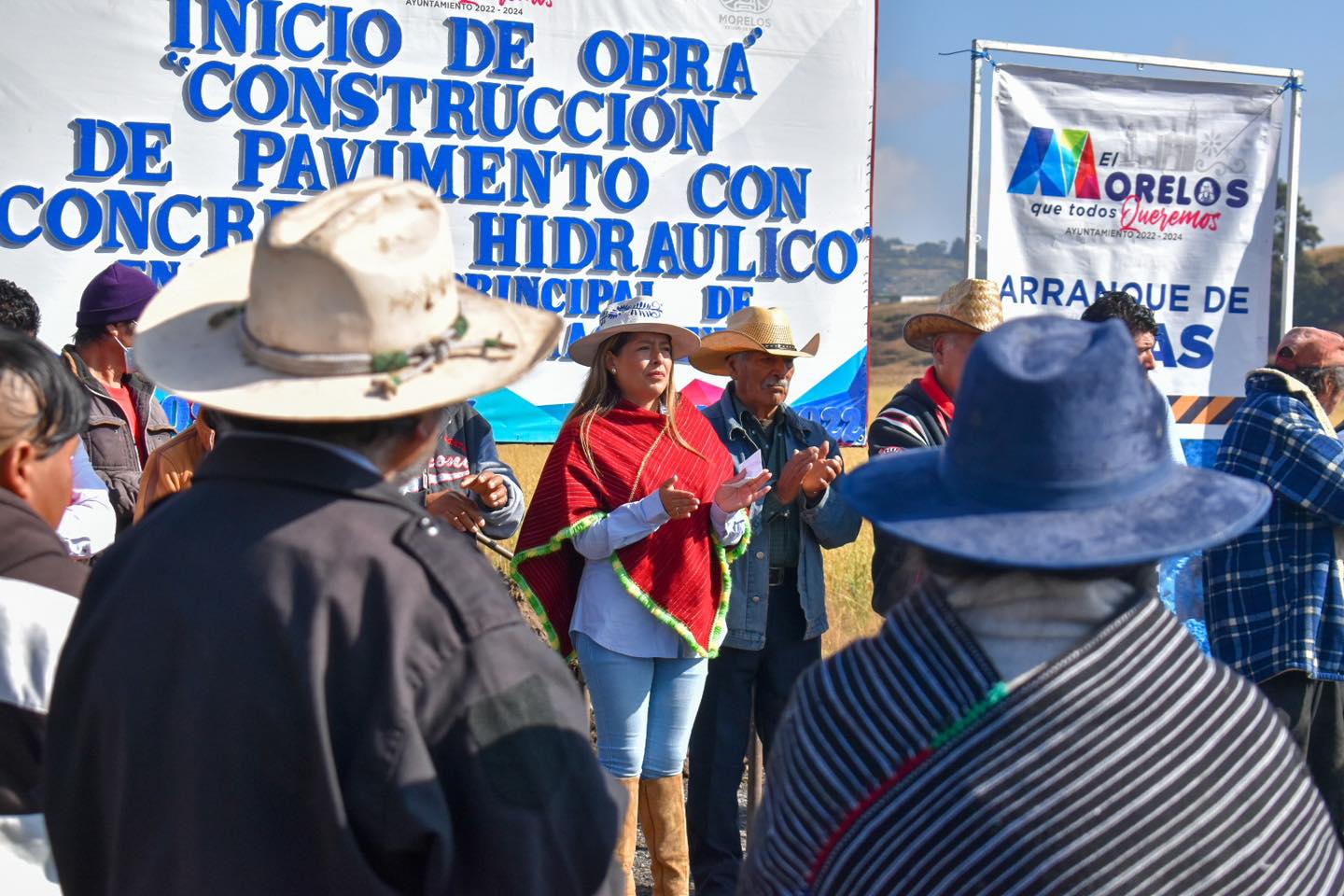 1669210670 320 Inicio de Construccion de Concreto Hidraulico en San Gregorio