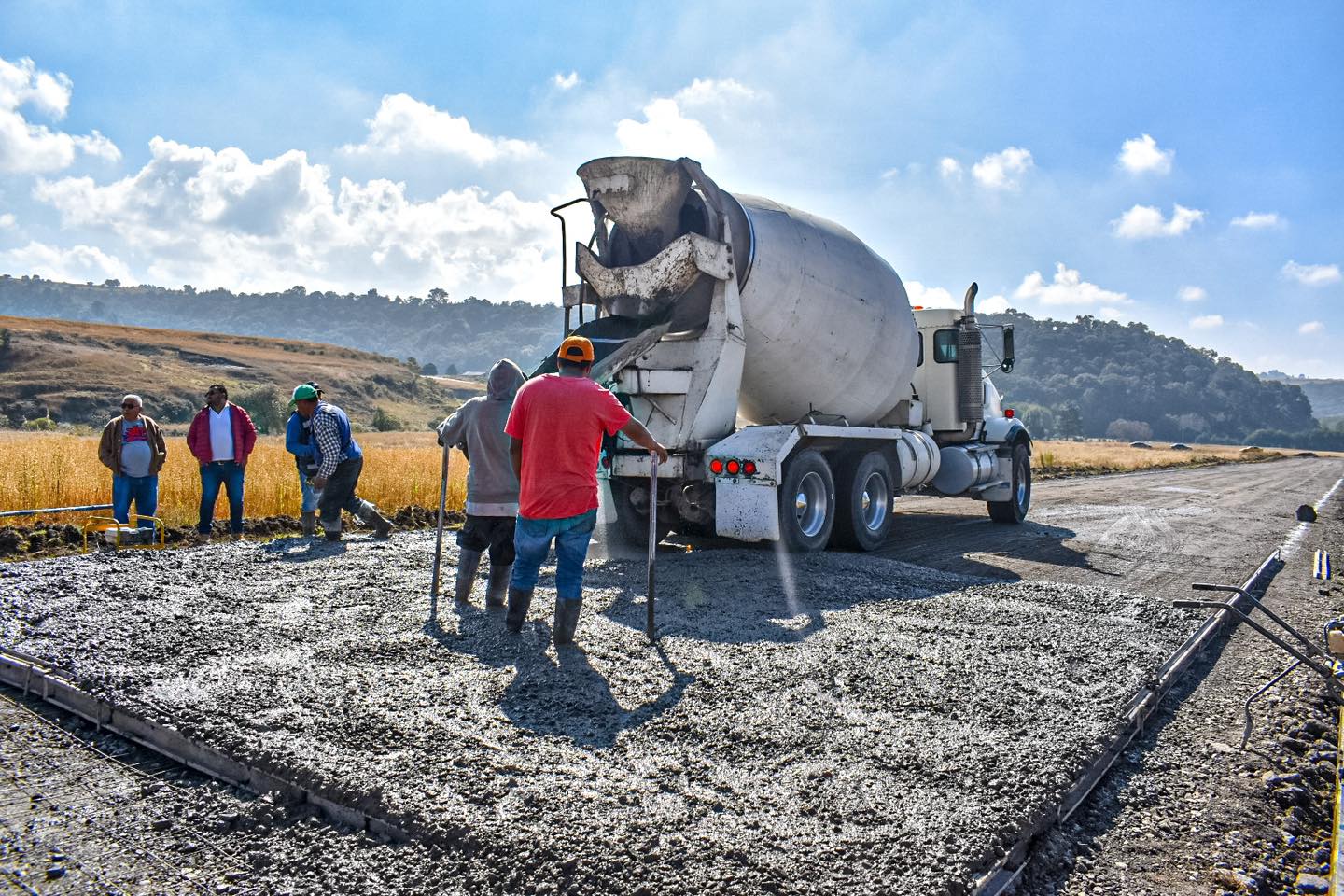 1669210682 Inicio de Construccion de Concreto Hidraulico en San Gregorio