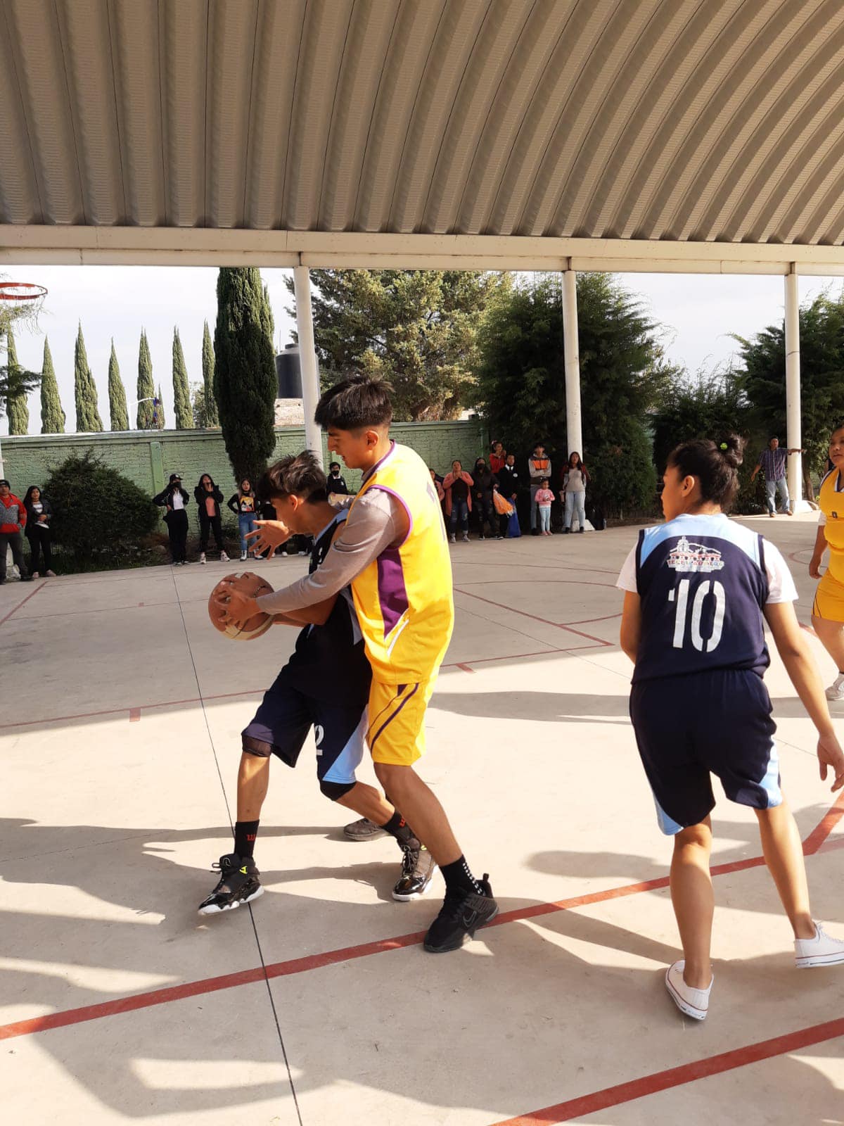 1669234021 936 Continuan los partidos de Basquetbol Tepetlaoxtoc en la