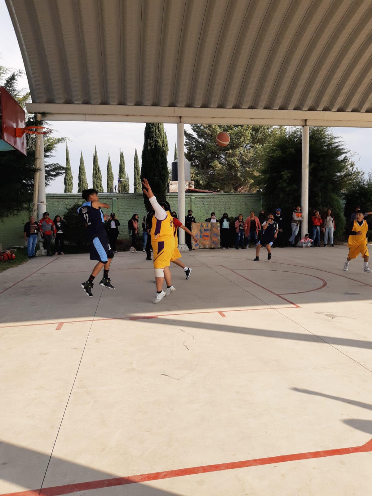 1669234022 291 Continuan los partidos de Basquetbol Tepetlaoxtoc en la