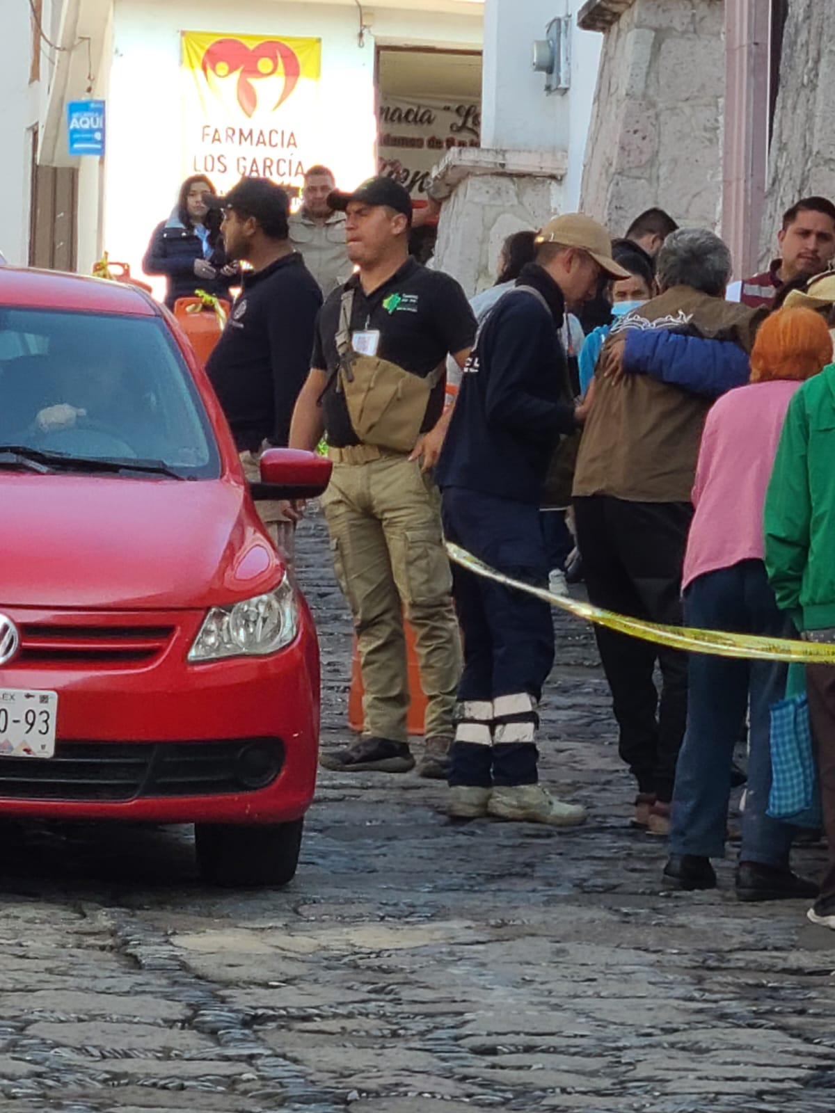 1669237120 Elementos de Proteccion Civil y Bomberos de Sultepec al resguardo