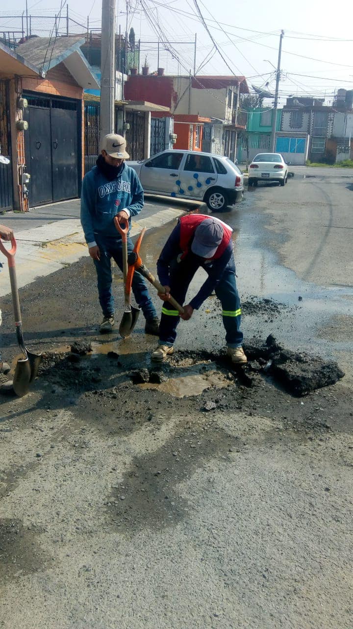 1669242570 84 Damos atencion inmediata al desperdicio de agua en la via