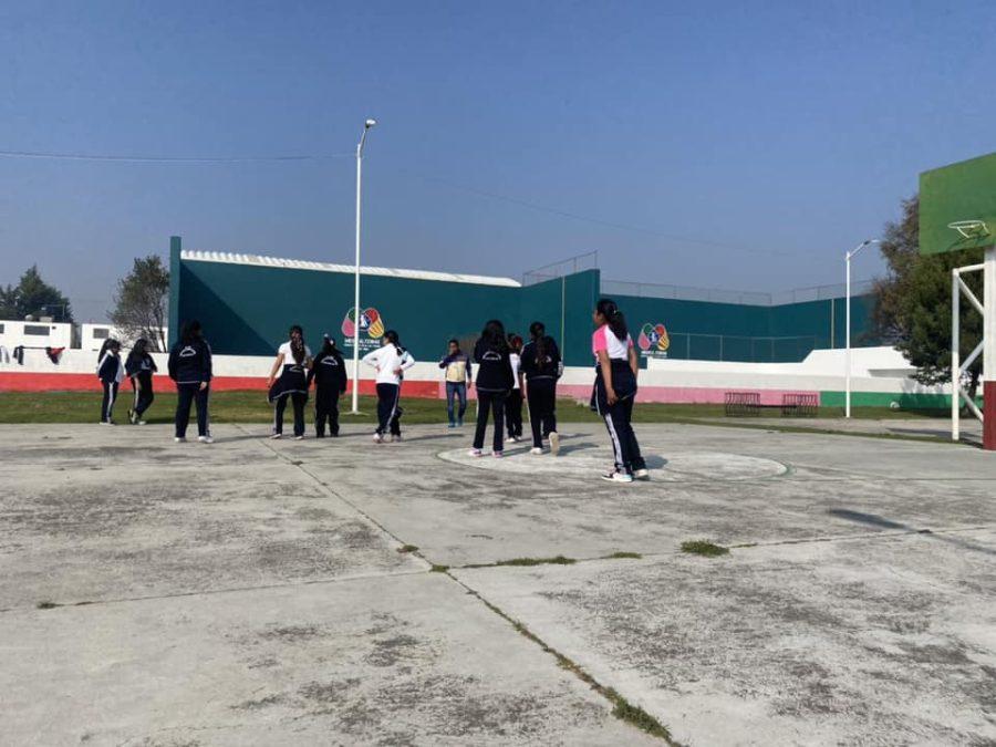 1669380988 351 Torneo Interescolar de Basquetbol y Futbol en la Unidad Deportiva