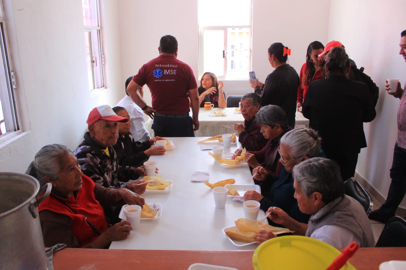 1669411096 32 Rehabilitacion de la Casa del Adulto Mayor en Barron