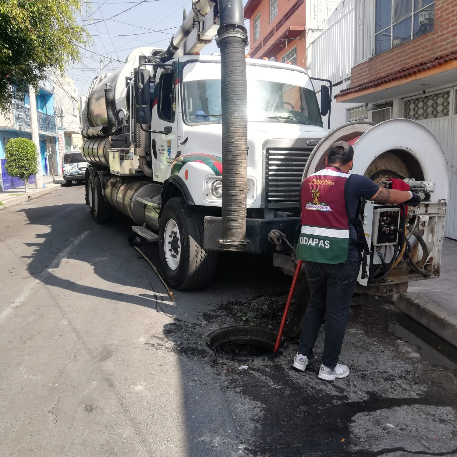 1669418429 46 ODAPAS El dia de hoy nuestro personal llevo a