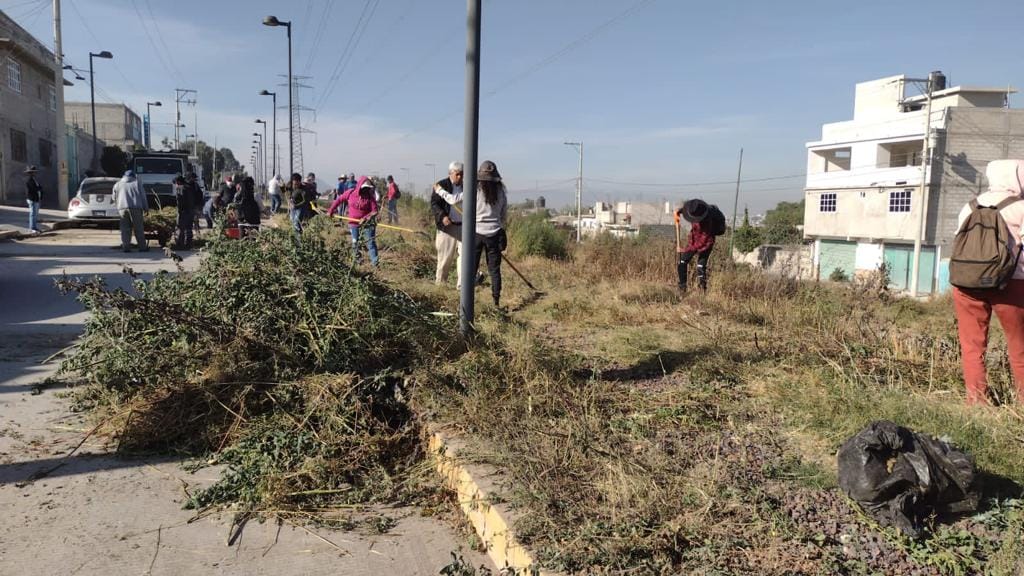 1669499814 342 REFUERZAN LAS JORNADA DE LIMPIEZA EN TODO EL MUNICIPIO