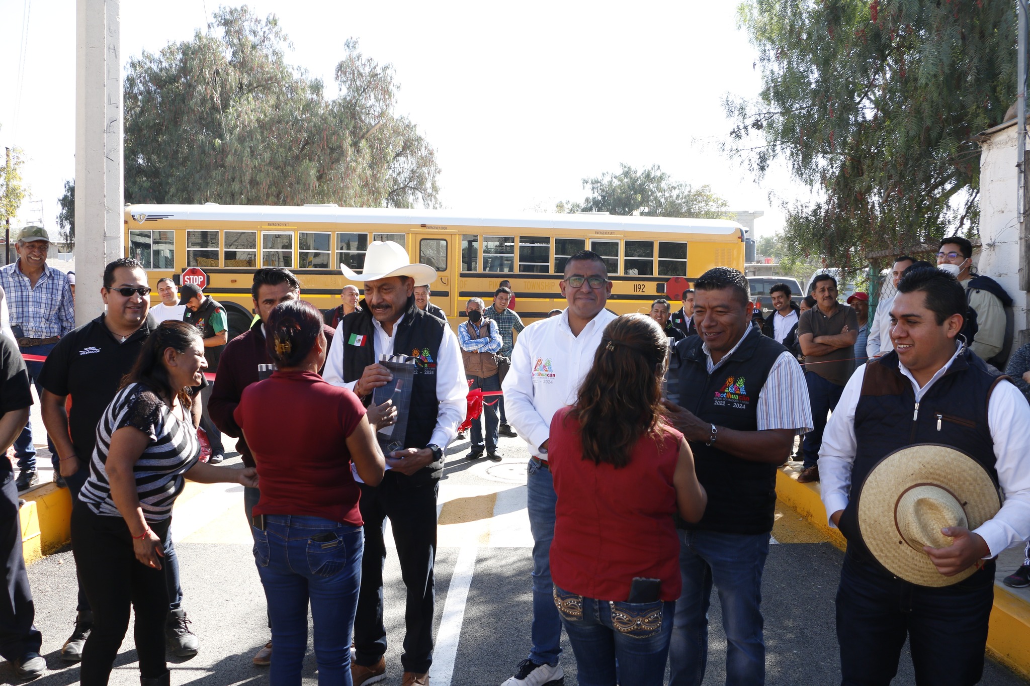 1669555825 601 Continuamos entregando obras en beneficio de las familias de Teotihuacan