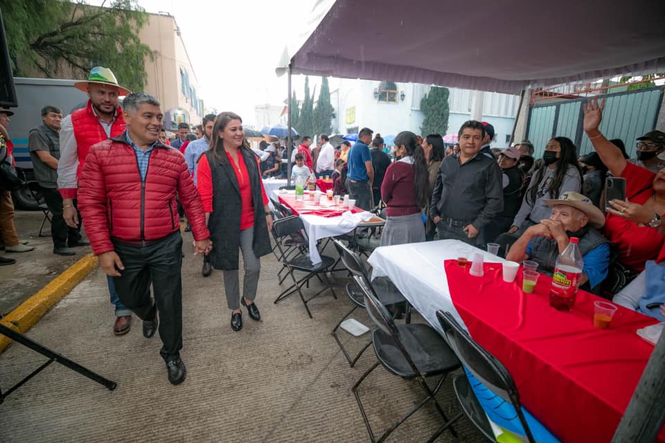 1669740958 998 Como parte de los trabajos de repavimentacion nuestro presidente municipal