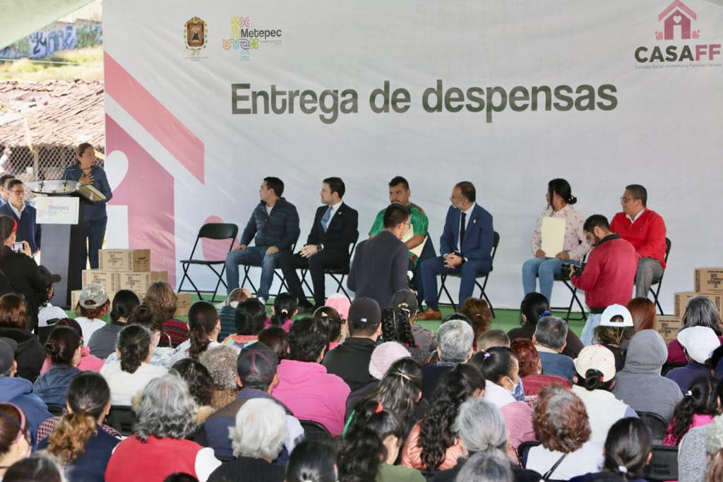 1669841425 Seguimos con las entregas del programa Canasta Social Alimentaria Familias