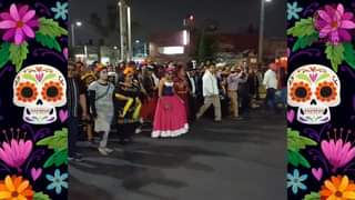 Asi se vivio el desfile de Dia de Muertos Camino