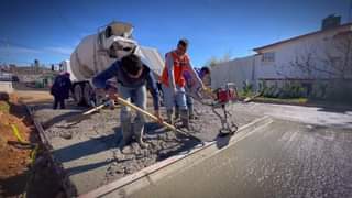 En la calle Julian Alcantara estamos trabajando en la construccion