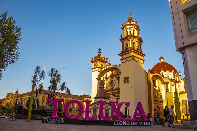 ¡Que tengan un excelente inicio de semana Toluca Seamos amables