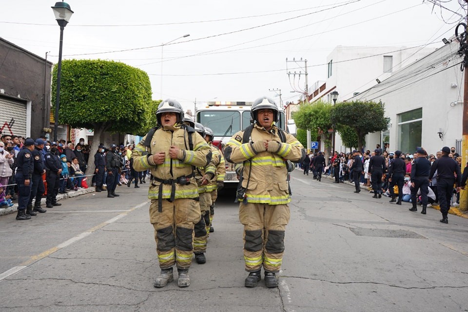 ¿No acudiste Te dejamos unas cuantas imagenes del desfile conmemorativo