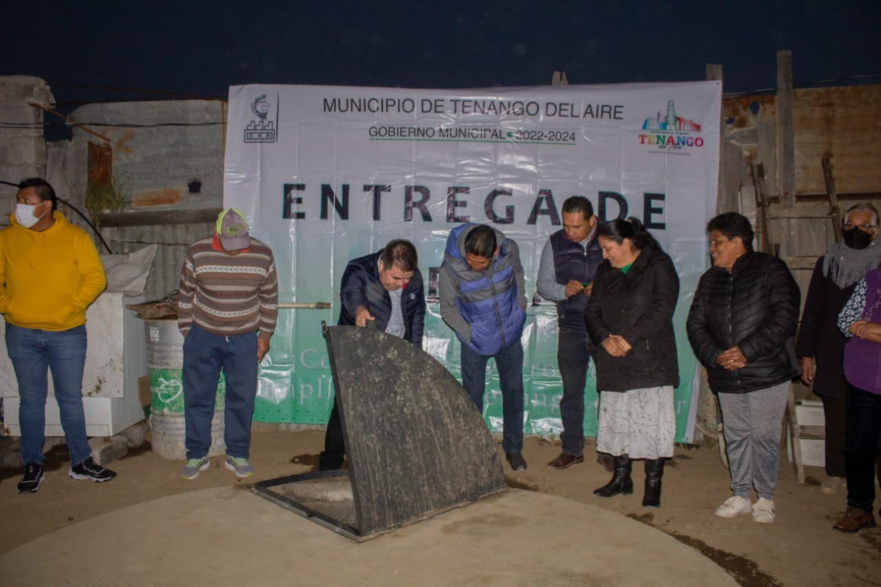 1670109554 719 Hice entrega de obras a vecinos y amigos de distintos