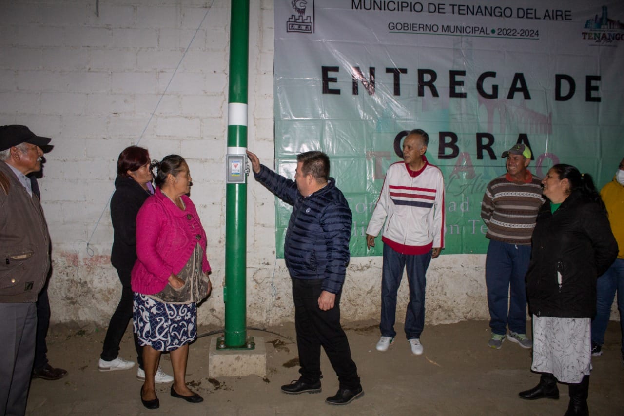 1670109554 986 Hice entrega de obras a vecinos y amigos de distintos