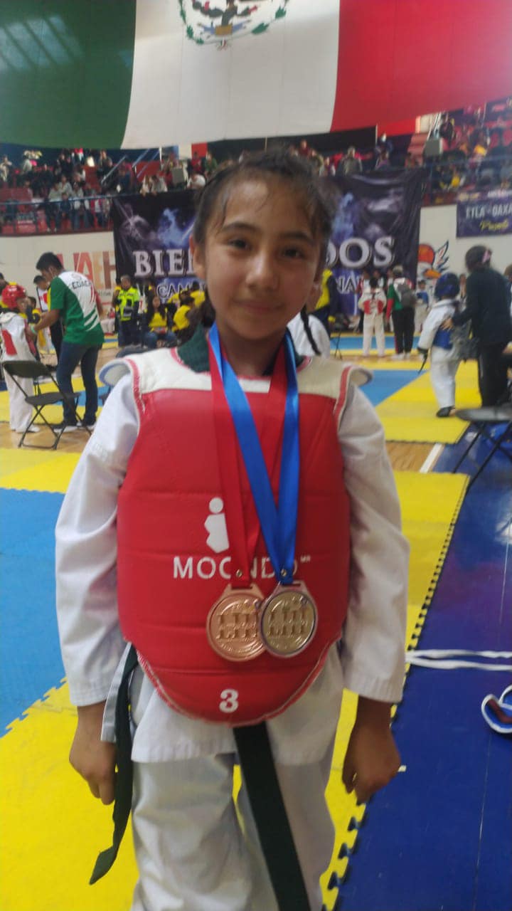 1670281523 585 Felicitamos a los alumnos de la Escuela de Taekwondo de