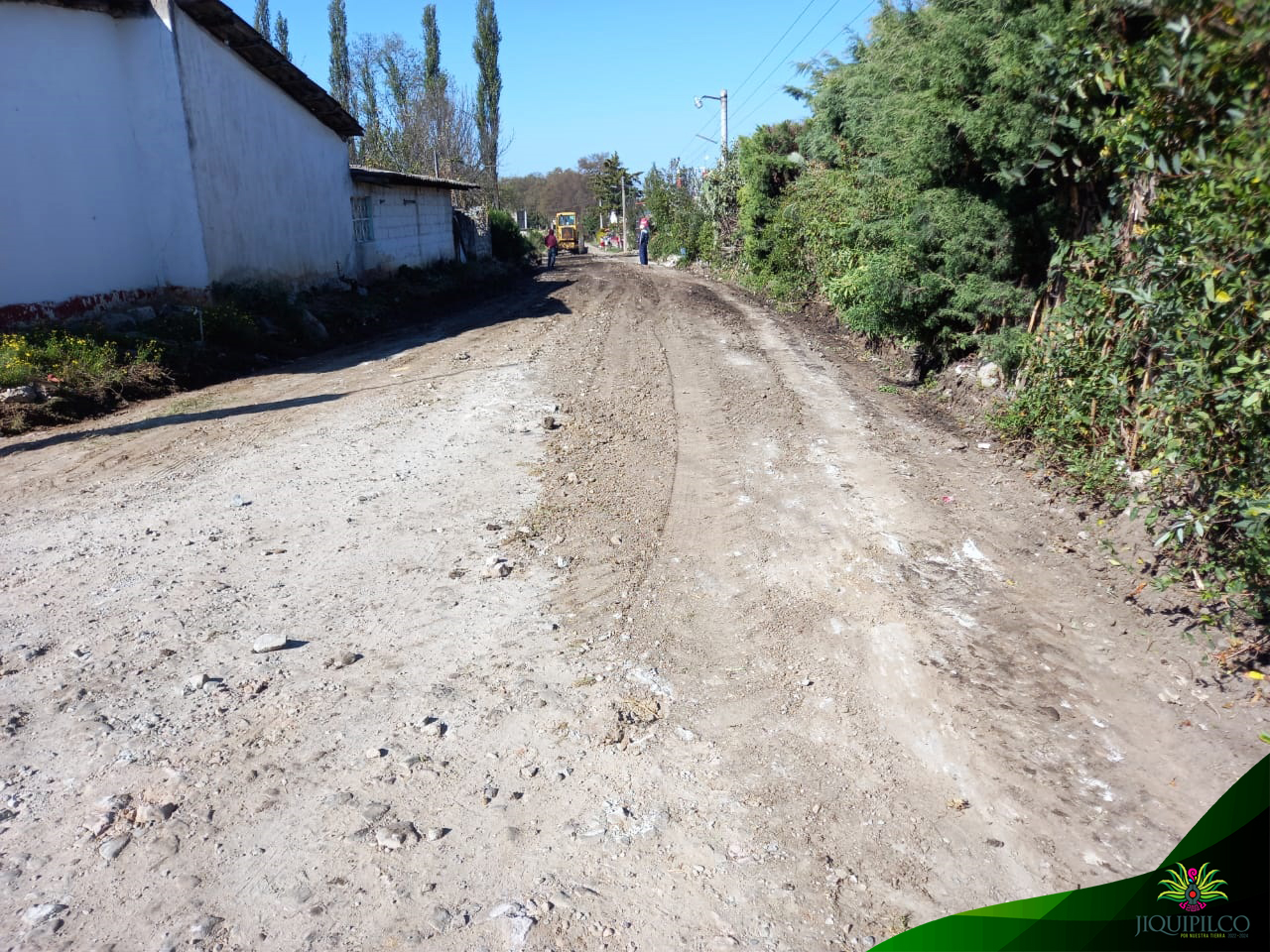 1670433984 881 Con el fin de mejorar los caminos del municipio y