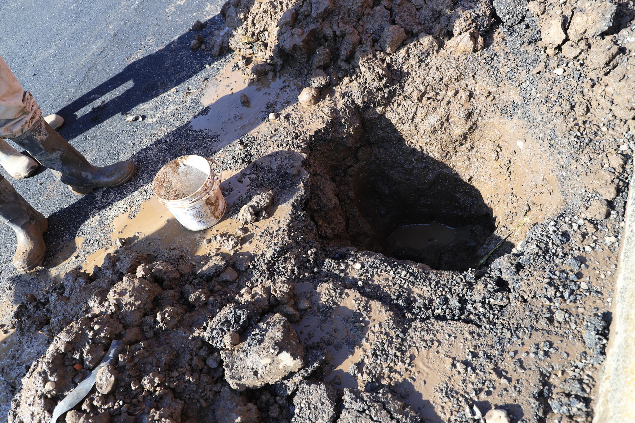 1670442042 275 Durante las obras de repavimentacion de la calle 1 en