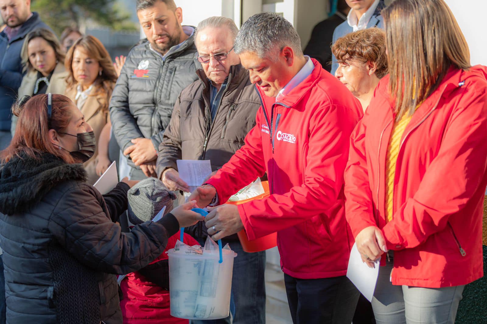 1670449729 404 Para apoyar la economia de las familias coacalquenses nuestro presidente