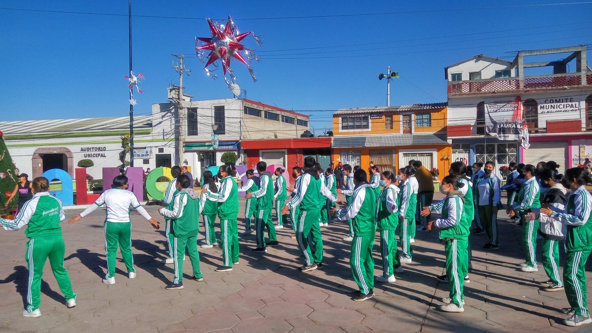 1670587818 553 Impulsar la practica de actividades fisicas y deportivas entre la