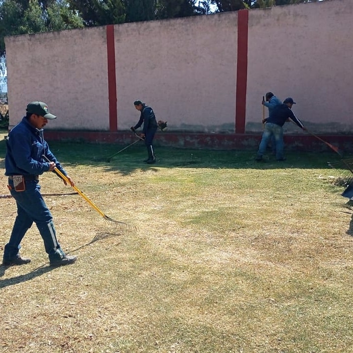 1670951159 908 Personal de la Coordinacion de Parques y Jardines de Otumba