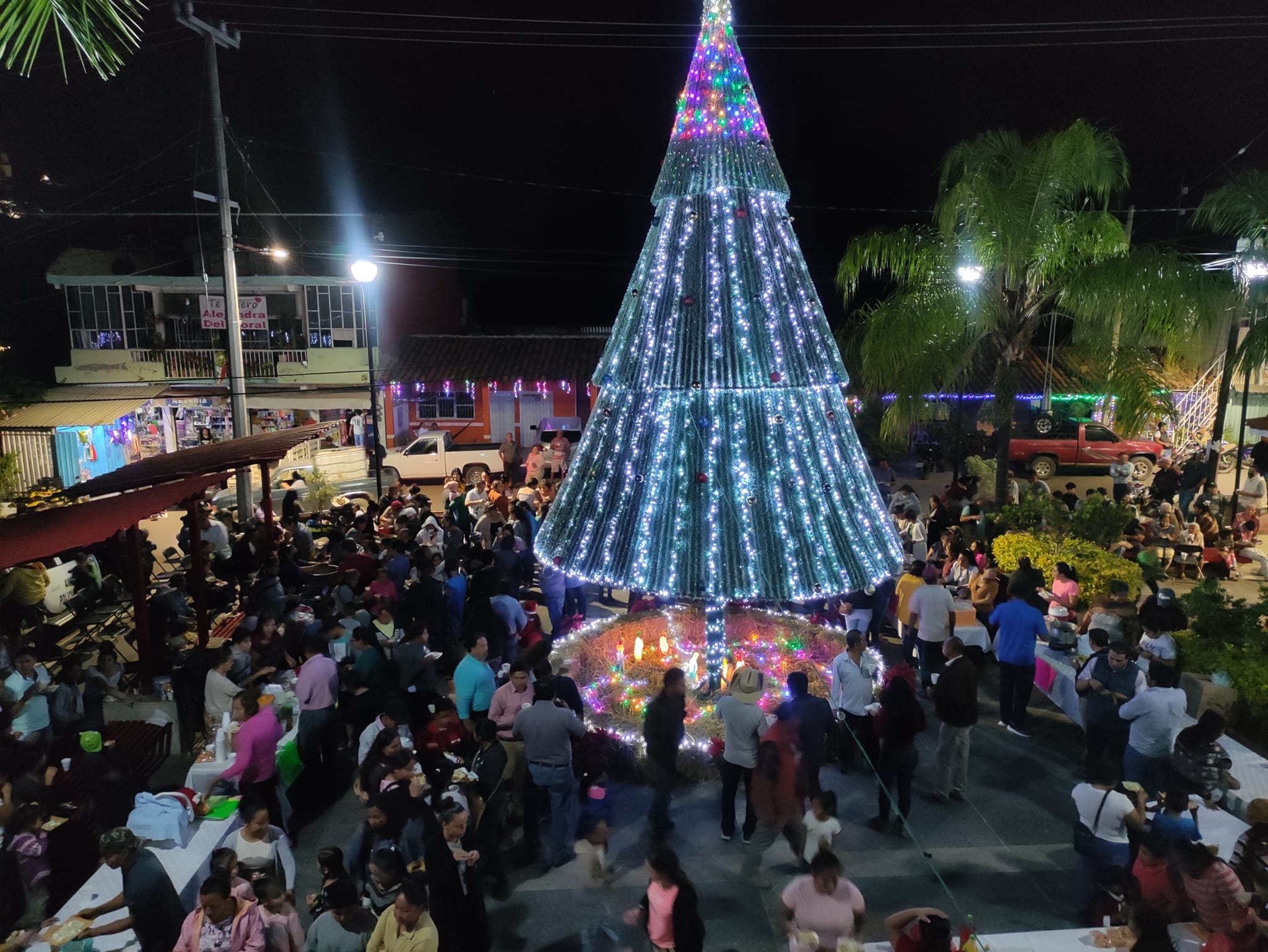 1671026737 697 Llego diciembre y con ello las fiestas que unen en