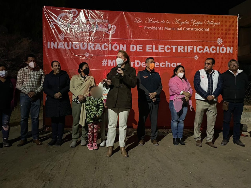 1671198153 724 Seguimos entregando electrificaciones en beneficio de nuestros vecinos y vecinas