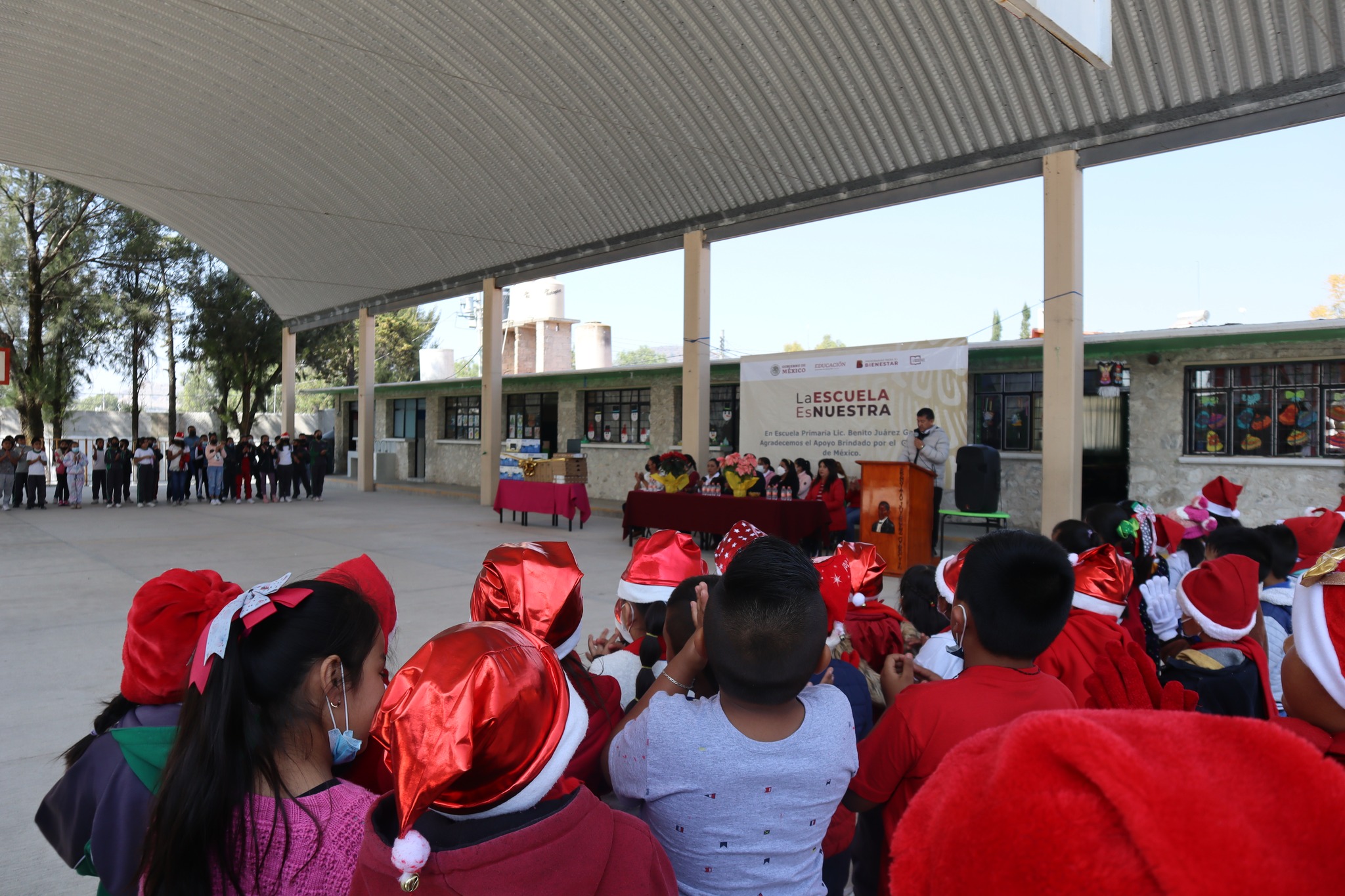 1671551930 103 LAS 25 ESCUELAS PUBLICAS DE APAXCO BENEFICIADAS CON MAS DE